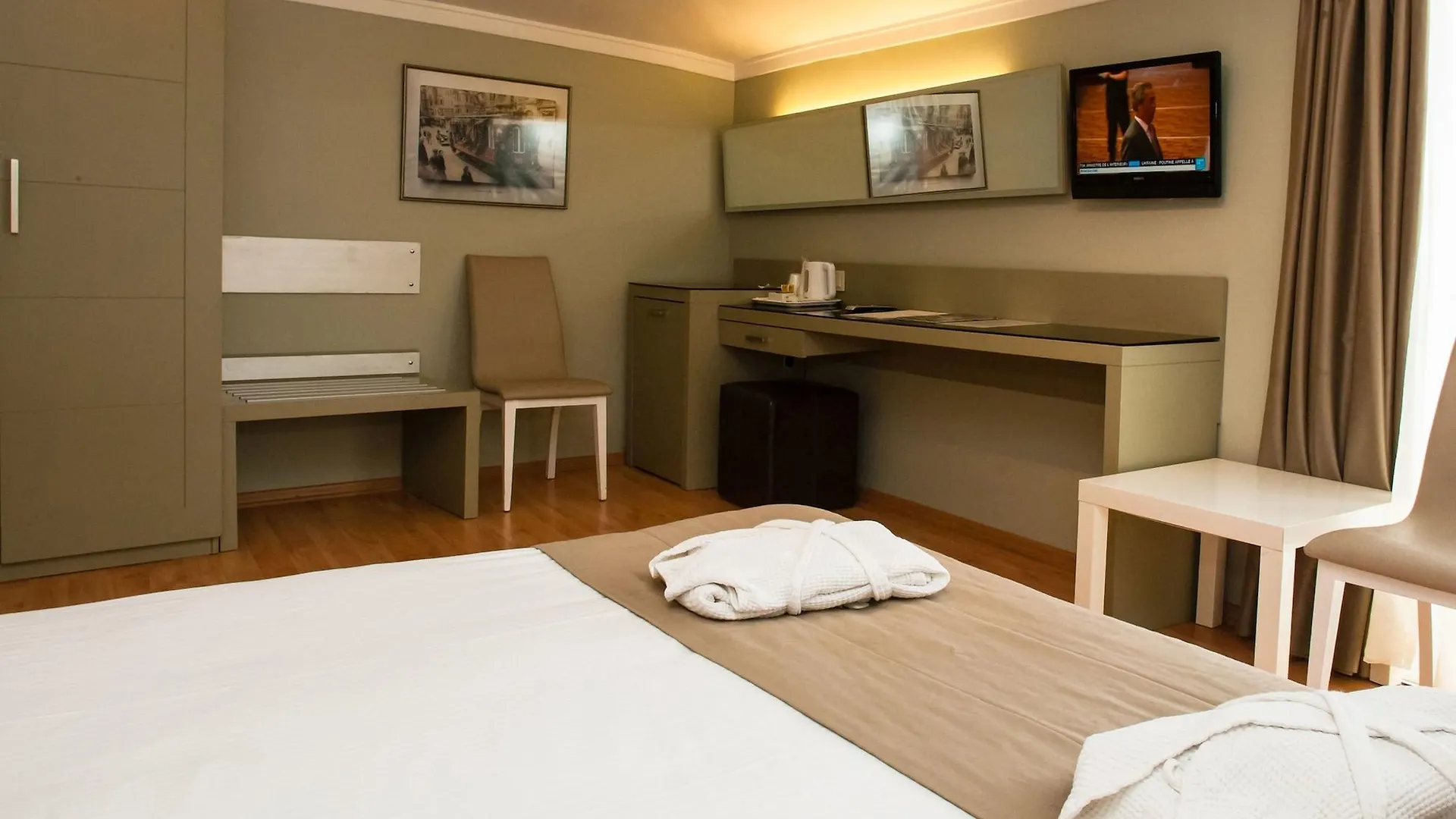 Hotellino Istanbul 4*,
