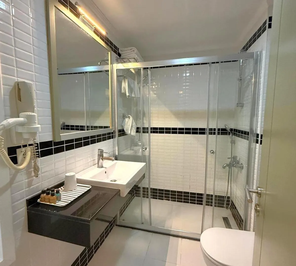Hotellino Estambul 4*,